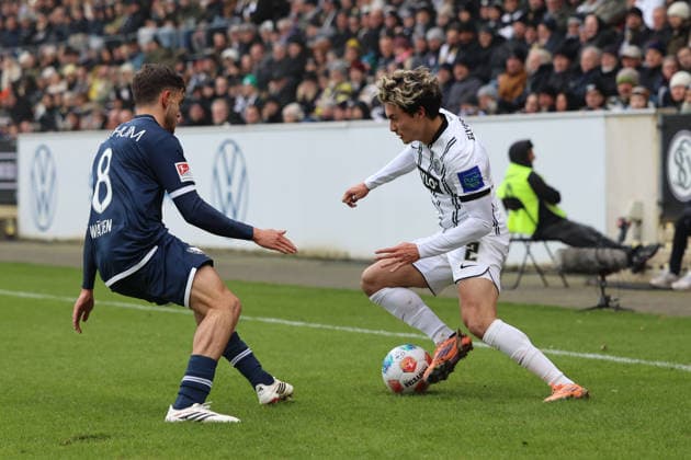 25 01 2026, Football, Men, 2 Bundesliga, Season 2025 2026, SV 07 Elversberg VfL Bochum 1848, Nicholas Mickelson SV 07 Elversberg , Kjell Arik Wätjen VfL Bochum 1848 Elversberg Ursapharm Arena an der Kaiserlinde Saarland Germany DEU Copyright: xSebastianxBachx