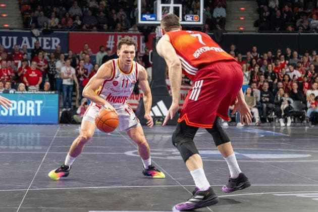 Brae Ivey 11 Fitness First Wuerzburg Baskets , Johannes Voigtmann 7 FC Bayern Basketball , FC Bayern Basketball vs Fitness First Wuerzburg Baskets, BBL, Main Round, 25 01 2026 Munich Bavaria Germany Copyright: xkolbert-press UlrichxGamelx