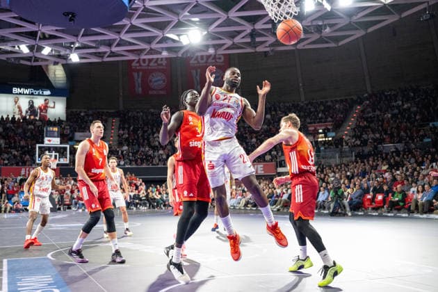 Johannes Voigtmann 7 FC Bayern Basketball , Wenyen Gabriel 32 FC Bayern Basketball , Eddy Edigin 27 Fitness First Wuerzburg Baskets , Andreas Obst 13 FC Bayern Basketball , FC Bayern Basketball vs Fitness First Wuerzburg Baskets, BBL, Main Round, 25 01 2026 Munich Bavaria Germany Copyright: xkolbert-press UlrichxGamelx