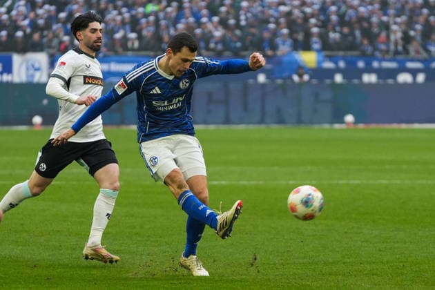 Germany Soccer 2 Bundesliga, Season 2025 26, 19 Matchday FC Schalke 04 vs 1 FC Kaiserslautern, 25 01 2026, Veltins Arena Gelsenkirchen, North Rhine-Westphalia Ron Schallenberg FC Schalke 04, 6 Copyright: xLeonxFrickx