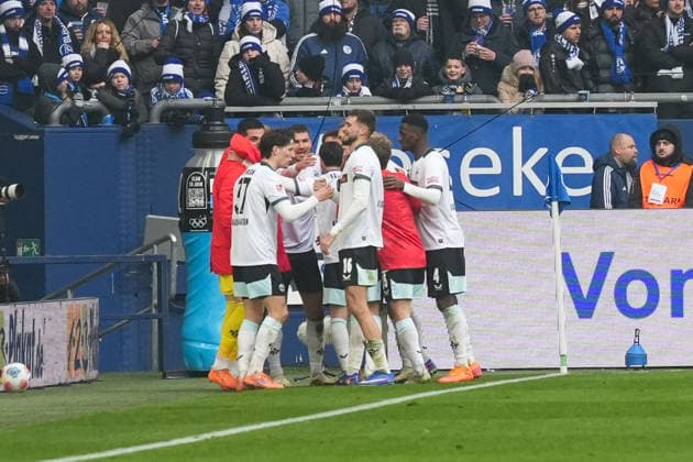 Germany Soccer 2 Bundesliga, Season 2025 26, Matchday 19 FC Schalke 04 vs 1 FC Kaiserslautern, 25 01 2026, Veltins Arena Gelsenkirchen, North Rhine-Westphalia Cheers after Ivan Prtajins 2-0 goal 1 FC Kaiserslautern, 9 Copyright: xLeonxFrickx