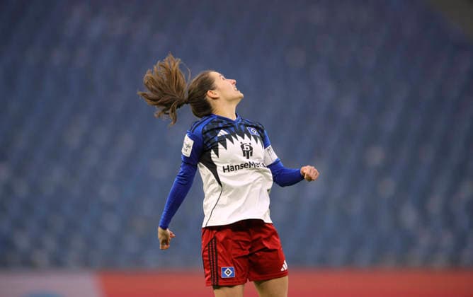 Photo where does the journey go first league Pauline MACHTENS HSV Fussball Pixel Bundesliga der Frauen am So 25 01 2026 15 Spieltag Hamburger SV SGS Essen