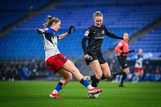 Soccer I Women I Season 2025 2026 I Bundesliga I 15 Matchday I Hamburger SV SGS Essen I 25 01 2026 Maria Mikolajova 27, Hamburger SV , Paula Flach 5, SGS Essen Hamburg Volksparkstadion Hamburg Germany Copyright: xLobecax xHenningxRohlfsx