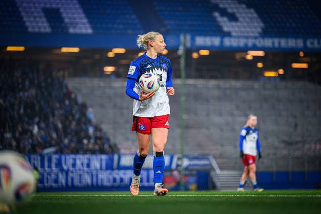 Soccer I Women I Season 2025 2026 I Bundesliga I 15 Matchday I Hamburger SV SGS Essen I 25 01 2026 Sophie Hillebrand 22, Hamburger SV Hamburg Volksparkstadion Hamburg Germany Copyright: xLobecax xHenningxRohlfsx