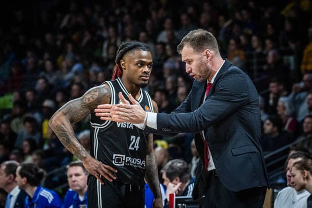 Basketball Berlin 25 01 2026 Season 2025 2026 EasyCredit BBL 1 Bundesliga Men, Men Alba Berlin BMA365 Bamberg Baskets Anton Gavel Bamberg, Coach Cobe Williams Bamberg, No 24