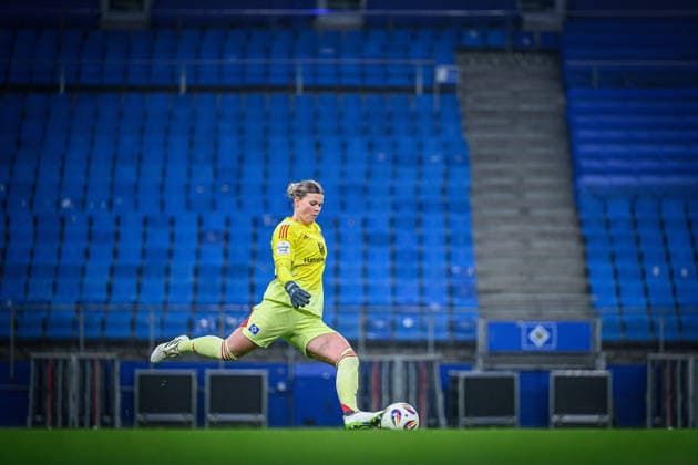 Soccer I Women I Season 2025 2026 I Bundesliga I 15 Matchday I Hamburger SV SGS Essen I 25 01 2026 Lea Paulick 25, Hamburger SV Hamburg Volksparkstadion Hamburg Germany Copyright: xLobecax xHenningxRohlfsx