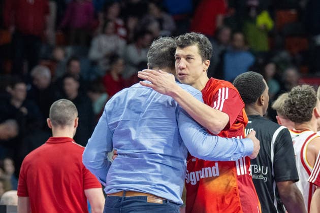 Vladimir Lucic 11 FC Bayern Basketball says goodbye after winning the game, FC Bayern Basketball vs Fitness First Wuerzburg Baskets, BBL, Main Round, 25 01 2026 Munich Bavaria Germany Copyright: xkolbert-press UlrichxGamelx