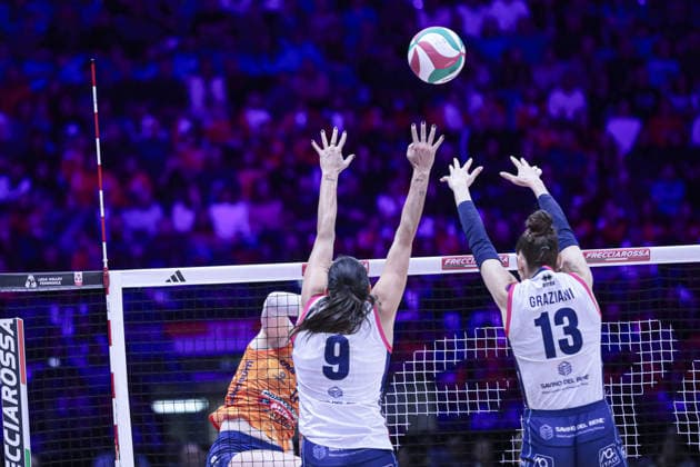 9 Caterina Bosetti (Savino Del Bene Scandicci) and 13 Emma Graziani (Savino Del Bene Scandicci) during Final - Prosecco Doc Imoco Conegliano vs Savino del Bene Scandicci, Volleyball Italian Women Cup match in Turin, Italy, January 25 2026  Copyright: xNorbertoxMaccagno IPAxSportx xipa-agency.netx xx IPA_70551812 IPA_Agency_IPA70551812