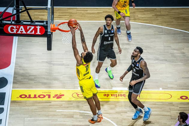 Basketball Berlin 25 01 2026 Season 2025 2026 EasyCredit BBL 1 Bundesliga Men, Men Alba Berlin BMA365 Bamberg Baskets Norris Agbakoko Alba Berlin, No 17