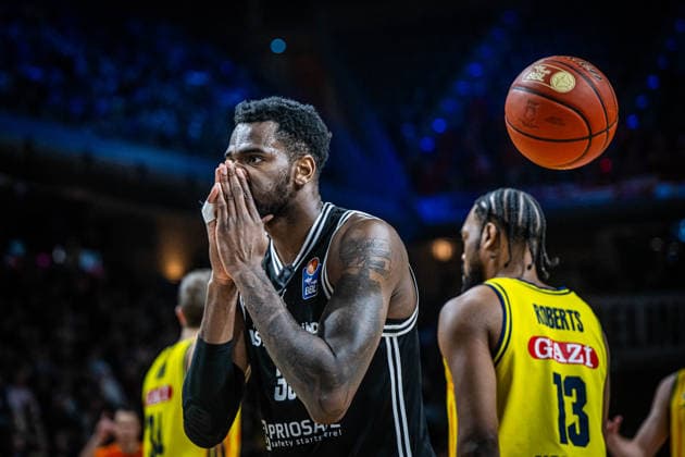 Basketball Berlin 25 01 2026 Season 2025 2026 EasyCredit BBL 1 Bundesliga Men, Men Alba Berlin BMA365 Bamberg Baskets Ejiofor Onu Bamberg, No 35