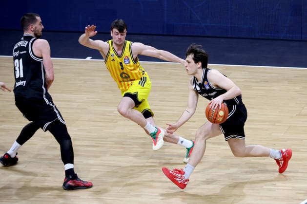 DEU, easyCredit BBL, ALBA vs BMA365 Bamberg Baskets, 25 01 2026, Max Schmeling Halle, Berlin, DEU, easyCredit BBL, ALBA vs BMA365 Bamberg Baskets, pictured JONAS MATTISSECK ALBA Berlin 9 , Daniel Keppeler Bamberg 31 , Adrian Petkovic Bamberg 15 nordphotoxGmbHx xEngler nph00076