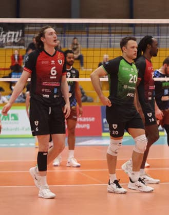 Ludwigsburg , 1 Bundesliga Volleyball Barock Volleys MTV Ludwigsburg vs WWK Volleys Herrsching , from left Ben Simon Bonin Jeffrey Klok Barockvolleys