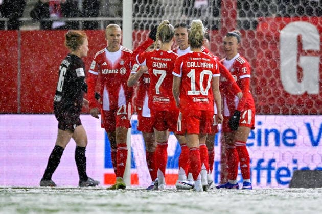 FC Bayern players with goal celebration, jubilation, goal celebration, celebrate the goal, goal, celebration, jubilation over the goal to 1 0 by Momoko TANAKINAWA FC Bayern Muenchen, FCB, 18 covered , optimistic, Action, Action, 25 01 2026, Munich Germany , Soccer, Google Pixel Women Bundesliga, FC Bayern Munich RB Leipzig, DFB DFL REGULATIONS PROHIBIT ANY USE OF PHOTOGRAPHS AS IMAGE SEQUENCES AND OR QUASI VIDEO xslx