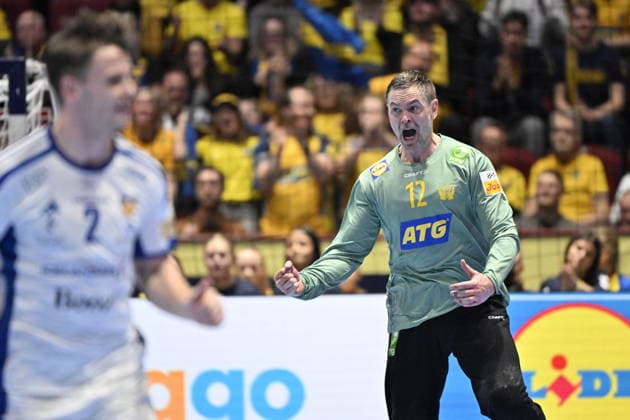 Sweden s goalkeeper Andreas Palicka celebrates during the intermediate round match of the handball European Championship between Iceland and Sweden at Malmö Arena, Malmö, Sweden, January 25, 2026 MALMÖ SWEDEN x50090x  Copyright: xJohanxNilsson TTx EHF EURO 2026 ICELAND-SWEDEN