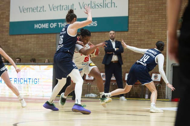 No 31 Oceane Noemie Monpierre GiroLive Panthers Osnabrück 59 55 SYNTAINICS MBC 1 DBBL 16 Matchday 1DBBL Panthers vs SYNTAINICS