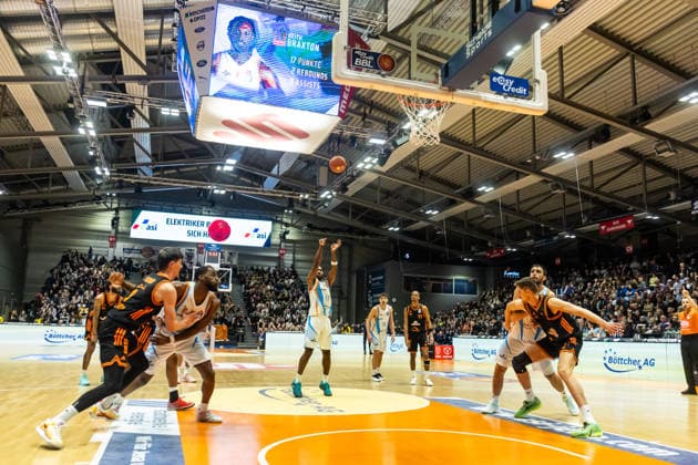 GER, easy Credit Basketball Bundesliga, Science City Jena Rasta Vechta 25 01 2026, Sparkassen Arena, Jena, GER, easy Credit Basketball Bundesliga, Science City Jena Rasta Vechta Keith Braxton Jr Science City Jena, 13 on a free throw Â Photo Alexander Trienitz Jena Sparkassen Arena Thueringen Germany