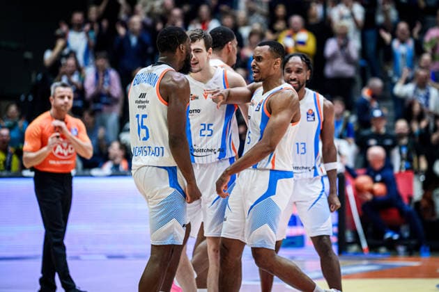 easycredit BBL Basketball Bundesliga 2025 2026 17 Matchday 25 01 2026 Science City Jena vs RASTA Vechta Emotions Team Science City Jena, left Naz Bohannon, Chris Carter right Sparkassen Arena