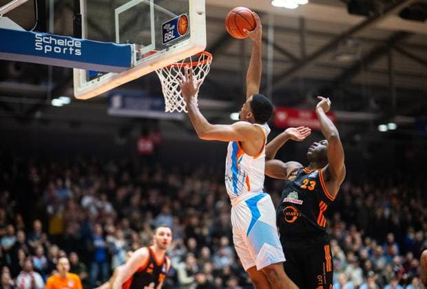 BASKETBALL EASYCREDIT BBL 17 GAME DAY SCIENCE CITY JENA RASTA VECHTA FOR EDITORIAL PURPOSES ONLY p 25 01 2026 Jena Basketball easyCredit BBL 1 Basketball Bundesliga Saison 2025 2026 17 Spieltag Sparkassen Arena Science City Jena RASTA Vechta im Foto William McNair Jr 3 Science City Jena Germany Thueringen Jena Copyright SaschaxFromm Copyright: SaschaxFromm doc84agm8tlpgki0kkivpx ,EDITORIAL USE ONLY Copyright: SaschaxFromm