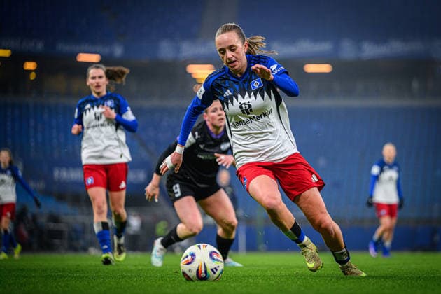 Soccer I Women I Season 2025 2026 I Bundesliga I 15 Matchday I Hamburger SV SGS Essen I 25 01 2026 Victoria Schulz 19, Hamburger SV Hamburg Volksparkstadion Hamburg Germany Copyright: xLobecax xHenningxRohlfsx