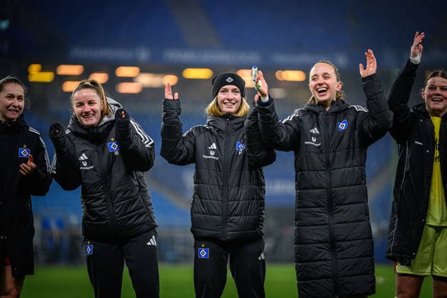 Soccer I Women I Season 2025 2026 I Bundesliga I 15 Matchday I Hamburger SV SGS Essen I 25 01 2026 Maria Mikolajova 27, Hamburger SV , Laura Sieger 18, Hamburger SV , Sophie Alice Profe 14, Hamburger SV , Victoria Schulz 19, Hamburger SV , Lea Paulick 25, Hamburger SV Hamburg Volksparkstadion Hamburg Germany Copyright: xLobecax xHenningxRohlfsx