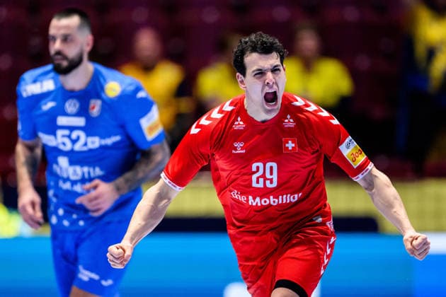 260125 Samuel Zehnder of Switzerland during the EHF European Handball Championship main round match between Switzerland and Croatia on January 25, 2026 in Malmö Photo Petter Arvidson BILDBYRAN kod PA PA1139 handball handball handballs em 2026 schweiz croatia ehf european handball championship switzerland kroatien bbeng grappa33  Copyright: PETTERxARVIDSON BB260125PA241