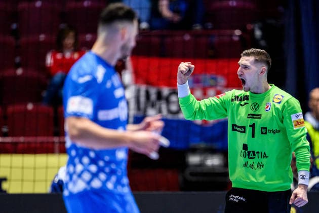 260125 Goalkeeper Dominik Kuzmanovic of Croatia celebrates during the EHF European Handball Championship main round match between Switzerland and Croatia on January 25, 2026 in Malmö Photo Petter Arvidson BILDBYRAN kod PA PA1139 handball handboll handball handbolls em 2026 schweiz croatia ehf european handball championship switzerland kroatien bbeng grappa33 jubel  Copyright: PETTERxARVIDSON BB260125PA244