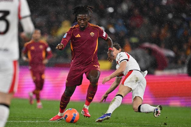 AS Roma v AC Milan - Serie A Manu Kone of A.S. Roma and Luka Modric of A.C. Milan are in action during the 22nd day of the Serie A Championship between A.S. Roma and A.C. Milan at the Olympic Stadium in Rome, Italy, on January 25, 2026. Rome Italy  Copyright: xDomenicoxCippitellix originalFilename:cippitelli-asromaac260125_npYtO.jpg