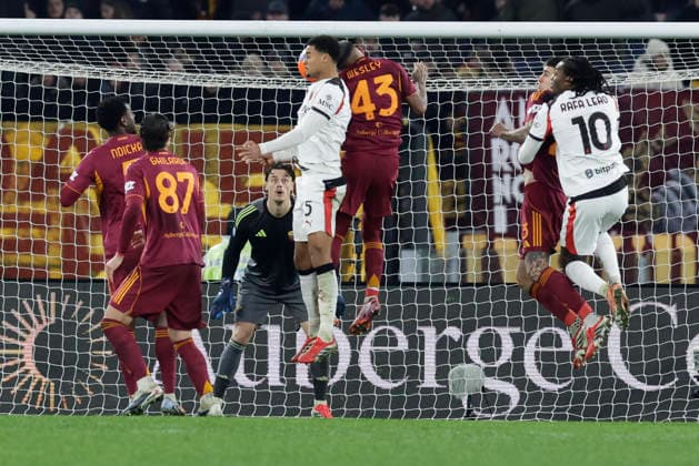Serie A football match AS Roma and AC Milan Milan s Belgian defender Koni De Winter scores against As roma goal of 1-0 during the Serie A football match between AS Roma and AC Milan at Stadio Olimpico on January 25, 2026 in Rome _BPH4272 Copyright: xAntonioxBalascox