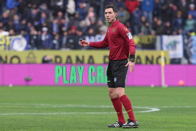 Atalanta BC vs Parma Calcio, Serie A EniLive 2025 2026 day 22 at New Balance Arena. Italy, Bergamo, 2026 01 25: Juan Luca Sacchi (referee) waiting for a throw-in in the first half Atalanta BC vs Parma Calcio, Serie A EniLive 2025 2026, day 22 at New Balance Arena Italy, Bergamo, 2026 01 25: Atalanta BC vs Parma Calcio, Serie A EniLive 2025 2026 day 18 at New Balance Arena. Bergamo Italy Copyright: FabrizioxAndreaxBertani