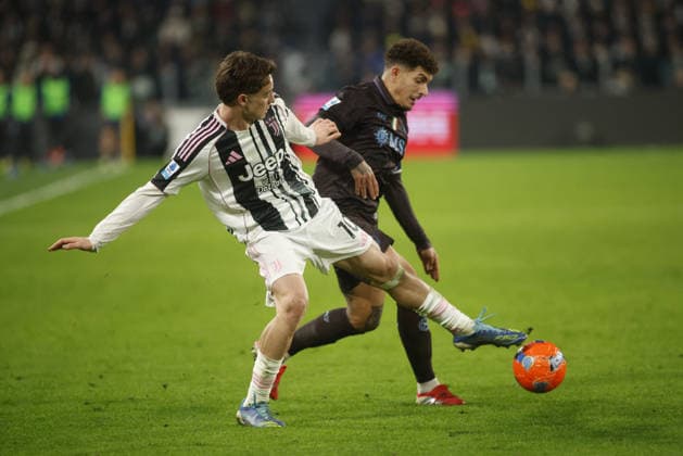 CALCIO - Serie A - Juventus FC vs SSC Napoli Kenan Yildiz of Juventus FC and Giovanni Di Lorenzo of SSC Napoli during the Italian Serie A, 2025 2026 season football match between Juventus FC and SSC Napoli on 25 January 2026 at Allianz Stadium,Turin, Italy. Photo Nderim KACELI Turin Italy  Copyright: xIPAxSport ABACAx