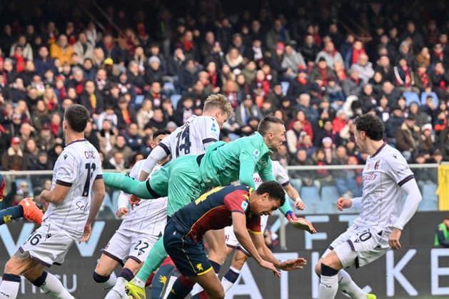 CALCIO - Serie A - Genoa CFC vs Bologna FC Torbjorn Heggem (Bologna FC 1909) - Lukasz Skorupski (Bologna FC 1909) - Sebastian Otoa (Genoa CFC) during Genoa CFC vs Bologna FC, Italian soccer Serie A match in Genoa, Italy, January 25 2026 Genoa Italy  Copyright: xIPAxSport ABACAx
