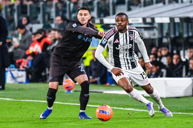 January 25, 2026, Turin, Italy: Pierre Kalulu of Juventus FC seen in action with Eljif Elmas of SSC Napoli during Serie A 2025 26 football match between Juventus FC and SSC Napoli at Allianz Stadium.. FINAL SCORE; Juventus 3 : 0 Napoli Turin Italy - ZUMAs197 20260125_aaa_s197_226 Copyright: xFabrizioxCarabellix