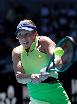 TENNIS AUSTRALIAN OPEN, Amanda Anisimova of USA in action during the Women™s 4th round match against Xinyu Wang of China on day 9 of the 2026 Australian Open tennis tournament at Melbourne Park in Melbourne, Monday, January 26, 2026. ( NO ARCHIVING MELBOURNE VICTORIA AUSTRALIA  Copyright: xROBxPREZIOSOx 20260126166487557027