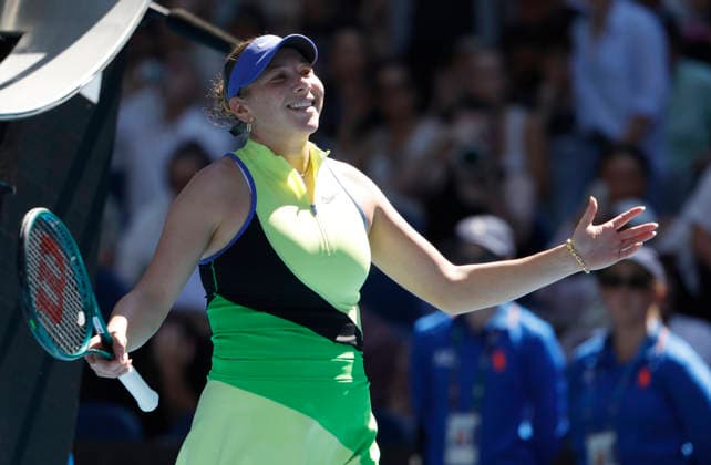 TENNIS AUSTRALIAN OPEN, Amanda Anisimova of USA celebrates after winning the Women™s 4th round match against Xinyu Wang of China on day 9 of the 2026 Australian Open tennis tournament at Melbourne Park in Melbourne, Monday, January 26, 2026. ( NO ARCHIVING MELBOURNE VICTORIA AUSTRALIA  Copyright: xROBxPREZIOSOx 20260126175327786403