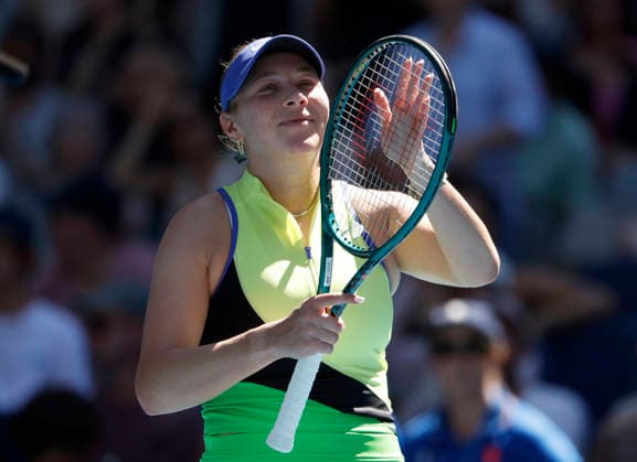 TENNIS AUSTRALIAN OPEN, Amanda Anisimova of USA celebrates after winning the Women™s 4th round match against Xinyu Wang of China on day 9 of the 2026 Australian Open tennis tournament at Melbourne Park in Melbourne, Monday, January 26, 2026. ( NO ARCHIVING MELBOURNE VICTORIA AUSTRALIA  Copyright: xROBxPREZIOSOx 20260126139350885173