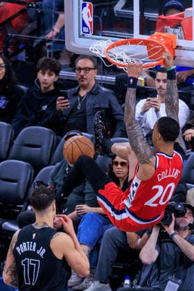 January 25, 2026, Inglewood, California, USA: John Collins 20 of the Los Angeles Clippers dunks the ball during their 2026 NBA, Basketball Herren, USA regular season game against the Brooklyn Nets on Sunday January 25, 2026 at Intuit Dome Arena in Inglewood, California. Clippers defeat Nets, 126-89. JAVIER ROJAS PI Inglewood USA - ZUMAp124 20260125_zaa_p124_062 Copyright: xJavierxRojasx