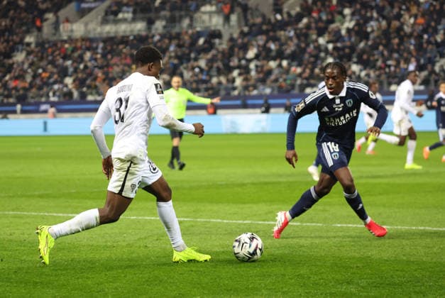 Paris FC - Angers (J19 Ligue 1 McDonald s) 25 janvier 2026 Paris FC - Angers J19 Ligue 1 McDonald s 25 janvier 2026 Harouna Djibirin , Nhoa Sangui Paris FC - Angers J19 Ligue 1 McDonald s 25 janvier 2026 au stade Jean Bouin o Paris. Paris FC vs. Angers Matchday 19 of Ligue 1 McDonald s January 25, 2026, at Jean Bouin Stadium in Paris.  Copyright: xFabricexChasseryx  Copyright: xIMAGO FabricexChasseryx
