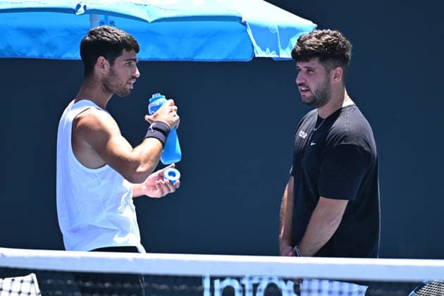 Australian Open - Melbourne Carlos Alcaraz (ESP) with his brother Alvaro during practice at the 2026 Australian Open at Melbourne Park in Melbourne, AUSTRALIA, on January 26, 2026. Photo by Corinne Dubreuil ABACAPRESS.COM Melbourne Australia  Copyright: xDubreuilxCorinne ABACAx