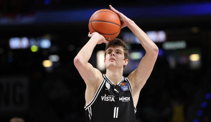 Richard Balint on the ball during a free throw Action upper body Sport Basketball BBL Bundesliga Men 17 Matchday Season 2025 2026 25 01 2026 ALBA Berlin vs BMA365 Bamberg Baskets
