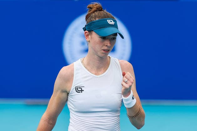 (260126) -- MANILA, Jan. 26, 2026 -- Simona Waltert celebrates scoring during the women s singles round of 32 match between Lanlana Tararudee of Thailand and Simona Waltert of Switzerland at the WTA, Tennis Damen Philippine Women s Open in Manila, the Philippines, Jan. 26, 2026. ) (SP)THE PHILIPPINES-MANILA-TENNIS-WTA PHILIPPINE WOMEN S OPEN-SINGLES RouellexUmali 