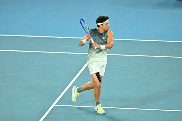 Australian Open - Melbourne Ben Shelton (USA) during his fourth round match at the 2026 Australian Open at Melbourne Park in Melbourne, AUSTRALIA, on January 26, 2026. Photo by Corinne Dubreuil ABACAPRESS.COM Melbourne Australia  Copyright: xDubreuilxCorinne ABACAx
