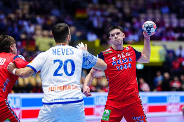 Throw Goal Patrick Anderson Norway, 35 DEN, Portugal vs Norway, Handball, EHF European Championship 2026, Main Round, Matchday 3, 26 01 2026 DEN, Portugal vs Norway, Handball, EHF European Championship 2026, Main Round, Matchday 3, 26 01 2026 Herning Copyright: xEibner-Pressefoto MarcelxvonxFehrnx EP_MFN