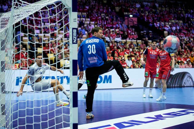 Handball European Championship 2026 Portugal Norway Herning, Denmark 20260126 Torbjorn Bergerud during the European Championship handball match between Portugal and Norway at Boxen arena in Herning Photo Stian Lysberg Solum NTB Herning Denmark EDITORIAL USE ONLY RESTRICTED USE FOR BETTING COMPANIES  Copyright: xStianxLysbergxSolumx xNTBx