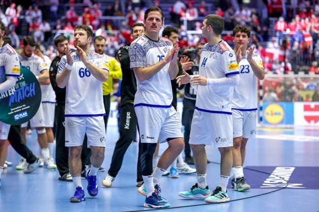 26 01 2026, Handball, Men s EHF EURO 2026, Norway Portugal, Jyske Bank Boxen in Herning, Denmark, Main Round Joao Pedro Vinhas Silva Gomes Portugal 66 Antonio Antunes Baeta Rodrigues Areia Portugal 25 Rui Sousa Martins Silva Portugal 14 Diogo Ferraz Branquinho Portugal 23 after the draw against Norway Denmark