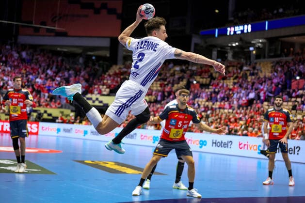 26 01 2026, Handball, Men s EHF EURO 2026, France Spain, Jyske Bank Boxing in Herning, Denmark, Main Round Yanis Lenne France 02 throws the ball at the goal Denmark