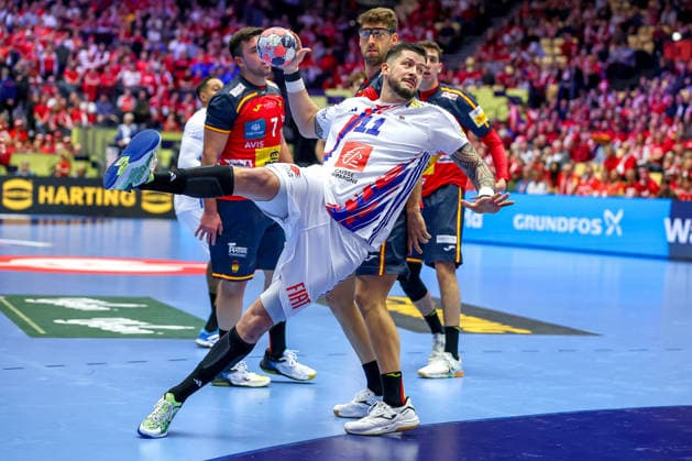 26 01 2026, Handball, Men s EHF EURO 2026, France Spain, Jyske Bank Boxen in Herning, Denmark, Main Round Nicolas Tournat France 11 Denmark