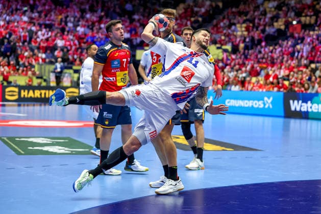 26 01 2026, Handball, Men s EHF EURO 2026, France Spain, Jyske Bank Boxen in Herning, Denmark, Main Round Nicolas Tournat France 11 Denmark