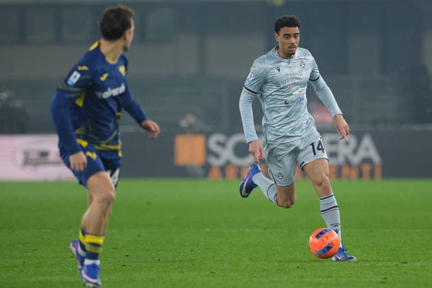 Arthur Atta of Udinese Calcio carries the ball during the soccer match between Hellas Verona FC and Udinese Calcio, MD 22 of Serie A Enilive Italian soccer championship 2025 2026 at Marcantonio Bentegodi Stadium on January 26, 2026, Verona, Italy.  Copyright: xRobertoxTommasini IPAxSportx xipa-agency.netx xx IPA_70597426 IPA_Agency_IPA70597426
