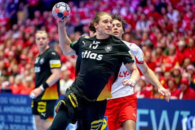 26 01 2026, Handball, Men s EHF EURO 2026, Germany Denmark, Jyske Bank Boxen in Herning, Denmark, Main Round Juri Knorr Germany 15 throws the ball at the goal Denmark