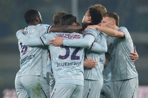Udinese Calcio Team celebrates after scores a goal during the soccer match between Hellas Verona FC and Udinese Calcio, MD 22 of Serie A Enilive Italian soccer championship 2025 2026 at Marcantonio Bentegodi Stadium on January 26, 2026, Verona, Italy.  Copyright: xRobertoxTommasini IPAxSportx xipa-agency.netx xx IPA_70597482 IPA_Agency_IPA70597482